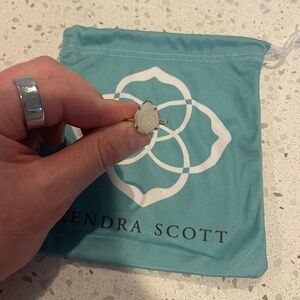 Kendra Scott Ring